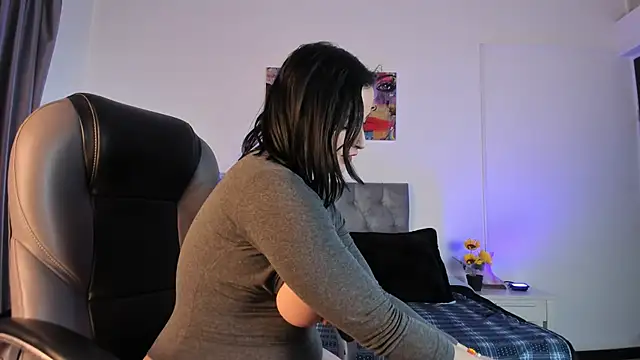 Jayden Jonnes online show from March 22, 3:09 pm