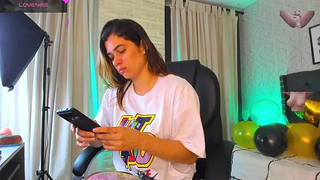 sussy  stone online show from January 9, 12:41 pm