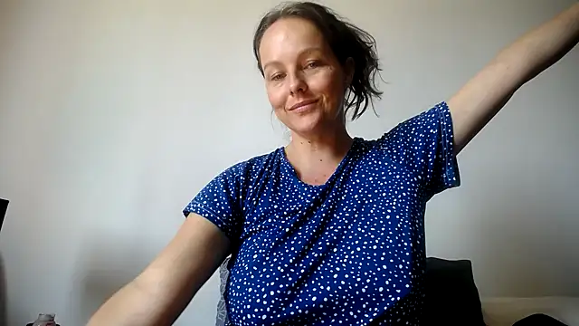 Kinky Lyrical online show from March 6, 10:52 am