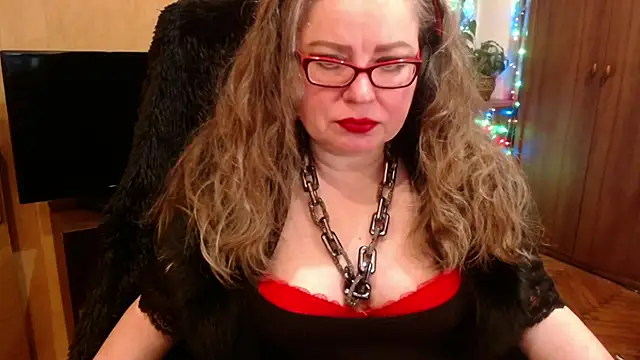 Snapshot of Miss_Tress chatting on December 1, 5:13 pm Miss Tress online show from December 1, 5:13 pm