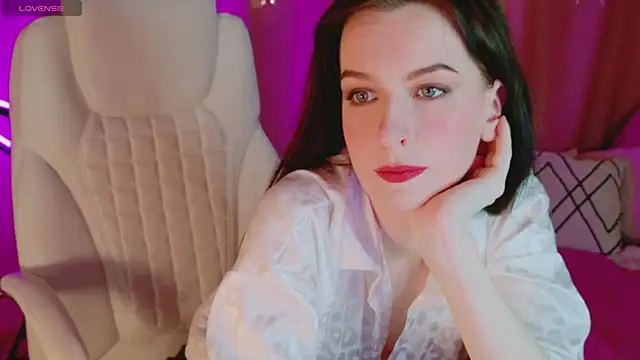 AndreaAshton online show from December 16, 5:22 pm