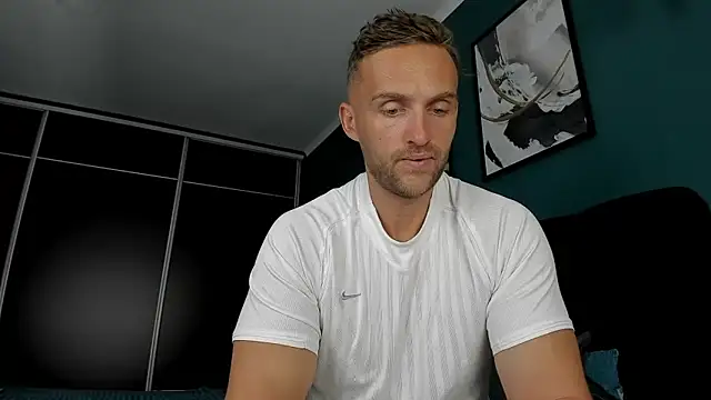 ShawnFucker2 online show from December 21, 6:52 am