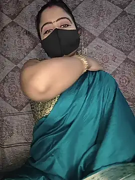 Snapshot of priya__angel chatting on November 8, 4:01 am priya angel online show from November 8, 4:01 am