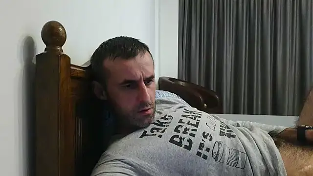 Snapshot of stevenpit chatting on January 11, 3:52 pm stevenpit online show from January 11, 3:52 pm