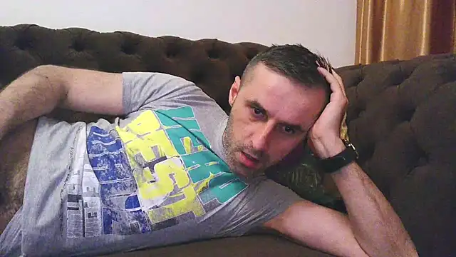 Snapshot of stevenpit chatting on March 4, 7:22 pm stevenpit online show from March 4, 7:22 pm