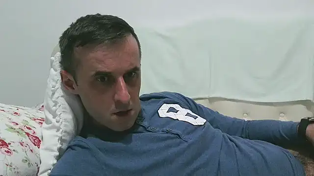 Snapshot of stevenpit chatting on March 12, 8:31 pm stevenpit online show from March 12, 8:31 pm