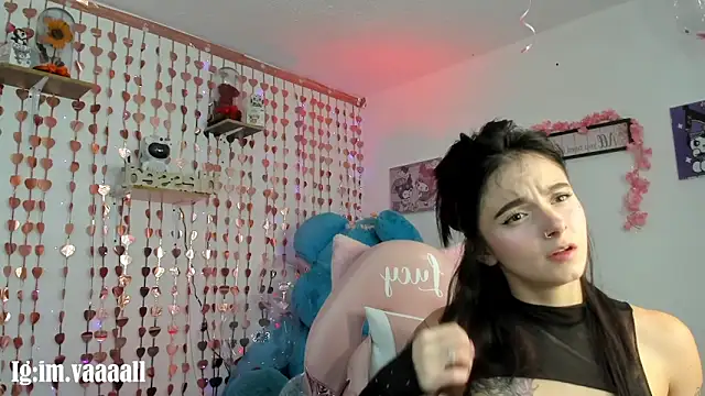 lucyy tay online show from November 27, 10:56 pm