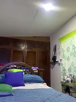 AllisonRoberts  online show from September 29, 1:11 am