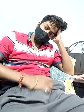 Snapshot of hotvarunrita chatting on October 25, 9:06 am hotvarunrita online show from October 25, 9:06 am