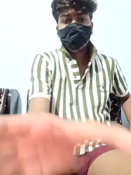 Snapshot of hotvarunrita chatting on October 30, 11:38 pm hotvarunrita online show from October 30, 11:38 pm