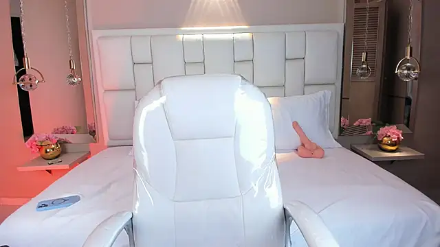 JessyEvans online show from February 10, 7:29 pm