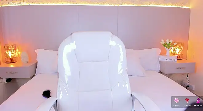 JessyEvans online show from April 27, 7:23 pm