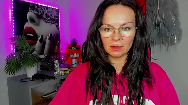 HelenLuxx online show from March 17, 3:48 pm