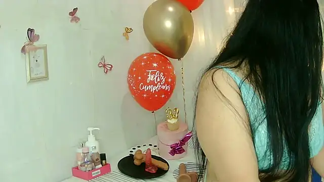 Snapshot of keterinjones--11 chatting on September 11, 9:48 pm keterinjones--11 online show from September 11, 9:48 pm