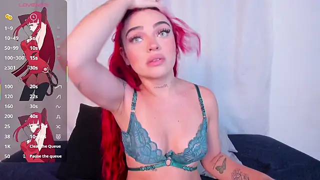 NicoleRouss online show from February 26, 4:25 am