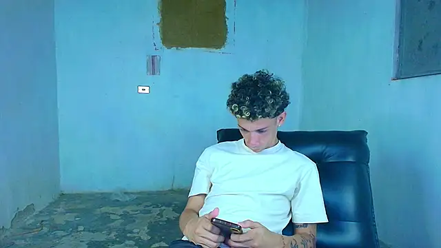 mateodeamjo online show from March 17, 1:10 am