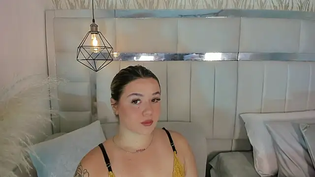 1m dalhia online show from February 3, 8:47 pm