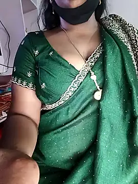 louise92 online show from May 16, 7:01 pm