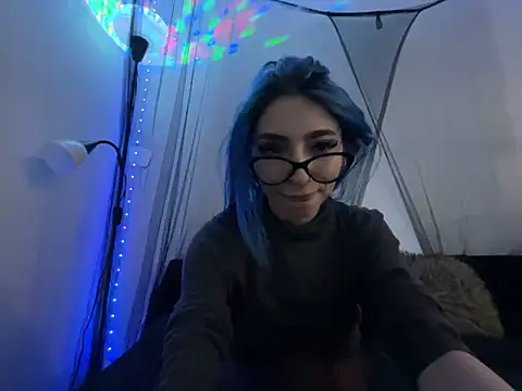 AriaVoss online show from January 11, 10:18 pm