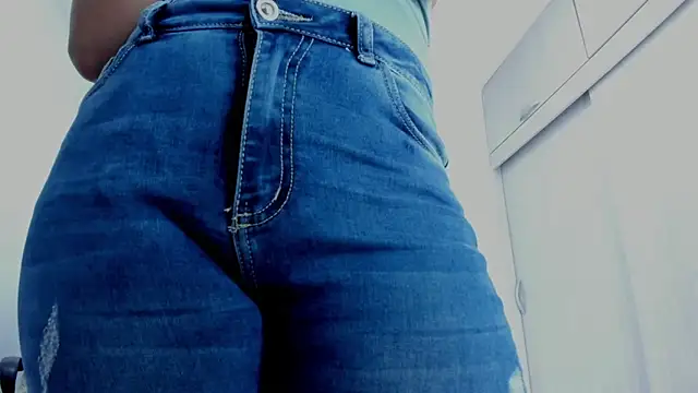 Amelia Debora Antonella online show from March 2, 1:40 pm