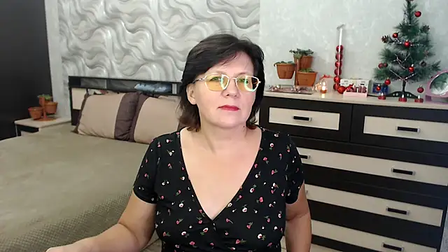Snapshot of VitaCharm chatting on December 21, 5:40 pm VitaCharm online show from December 21, 5:40 pm