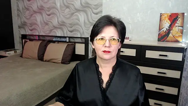 Snapshot of VitaCharm chatting on March 19, 7:49 pm VitaCharm online show from March 19, 7:49 pm