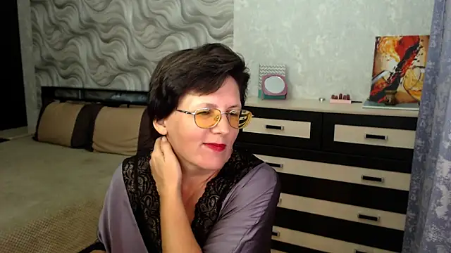 Snapshot of VitaCharm chatting on October 3, 8:39 pm VitaCharm online show from October 3, 8:39 pm
