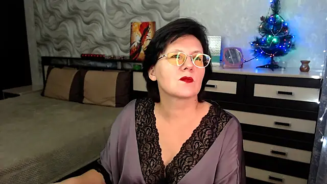 Snapshot of VitaCharm chatting on December 17, 8:26 pm VitaCharm online show from December 17, 8:26 pm