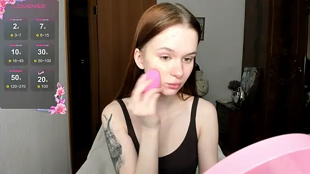 Snapshot of EmilySoul chatting on March 20, 2:22 pm EmilySoul online show from March 20, 2:22 pm