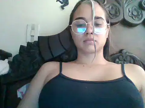 trianabell online show from January 21, 5:51 pm