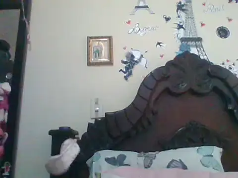 trianabell online show from March 12, 10:39 pm