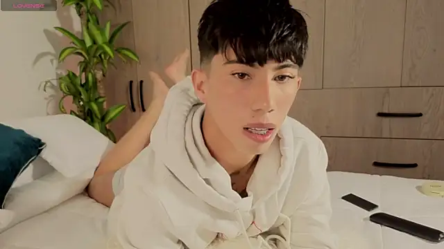 Snapshot of FabianPriince chatting on September 26, 9:41 pm FabianPriince online show from September 26, 9:41 pm