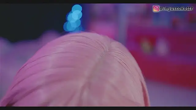 sensualkattt online show from December 19, 12:06 am