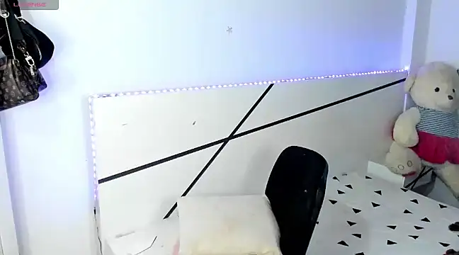 Snapshot of Natalia_Mars chatting on December 29, 2:52 pm Natalia Mars online show from December 29, 2:52 pm