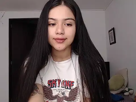 Snapshot of angelbeat_ chatting on December 11, 6:42 pm angelbeat  online show from December 11, 6:42 pm