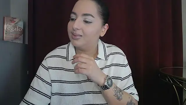 BustyAllyy online show from December 19, 7:54 pm