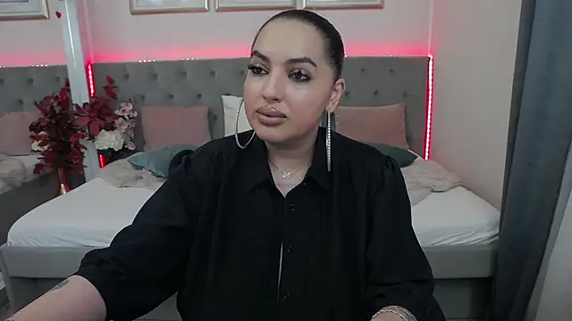 BustyAllyy online show from June 6, 6:56 pm