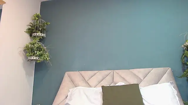 SharisWillian online show from December 20, 4:41 am