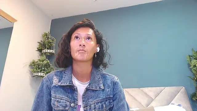 SharisWillian online show from April 30, 3:46 am