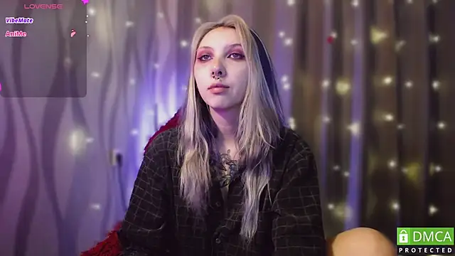 JustMeowGirl online show from January 22, 9:02 am