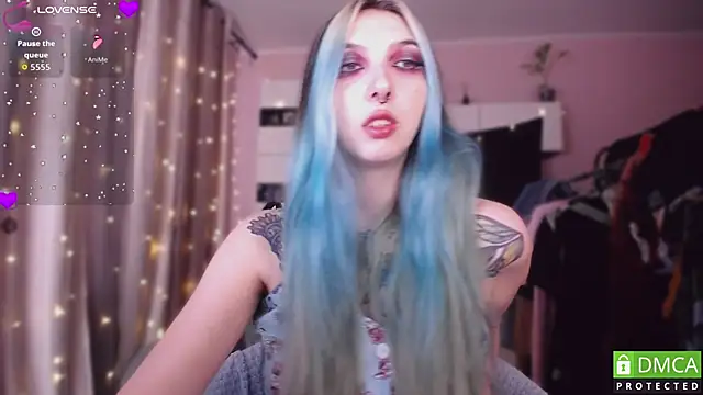 JustMeowGirl online show from March 15, 5:46 am