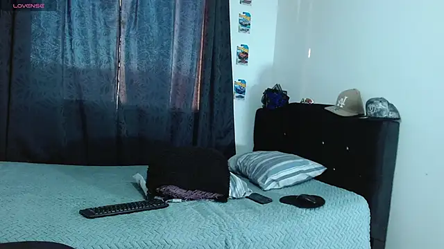 Snapshot of Bastiaan_28 chatting on November 1, 10:23 pm Bastiaan 28 online show from November 1, 10:23 pm