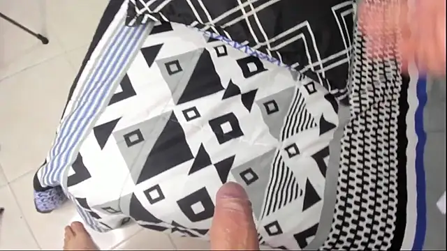 Valentine petite1 online show from September 23, 3:37 pm