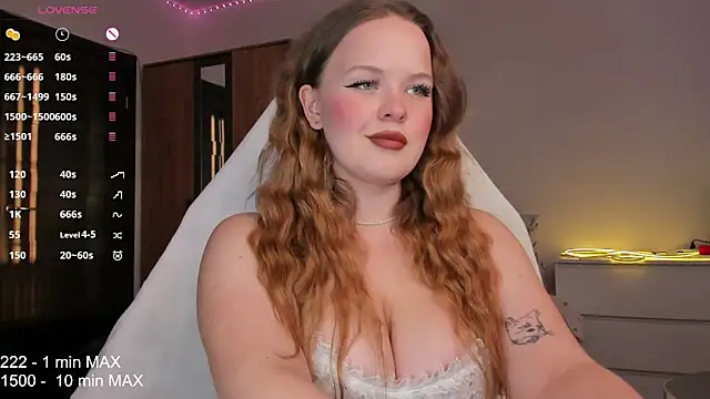 HANNA MONTANAS online show from October 2, 2:46 pm