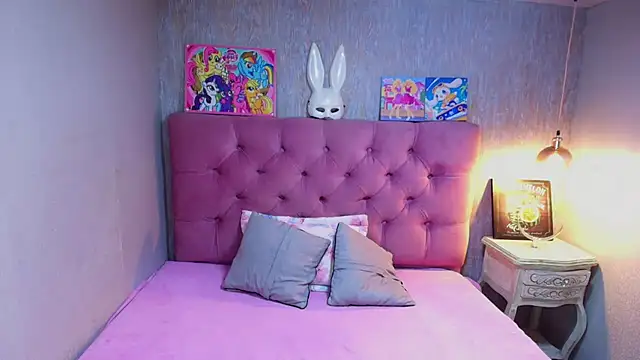 charlottemoonxz online show from July 12, 5:48 pm