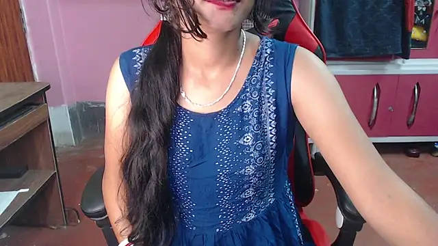 Snapshot of Angel_Alison_ chatting on February 11, 9:25 pm Angel Alison online show from February 11, 9:25 pm