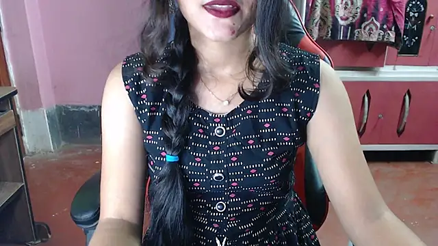 Snapshot of Angel_Alison_ chatting on October 28, 6:32 pm Angel Alison online show from October 28, 6:32 pm