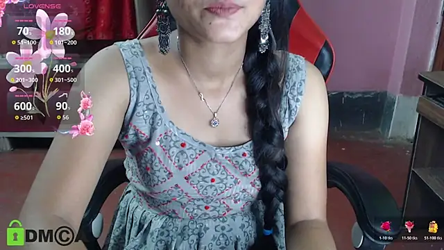 Snapshot of Angel_Alison_ chatting on July 4, 6:58 pm Angel Alison online show from July 4, 6:58 pm