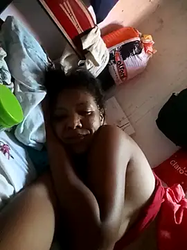 Snapshot of Surreyaa chatting on October 29, 5:47 pm Surreyaa online show from October 29, 5:47 pm