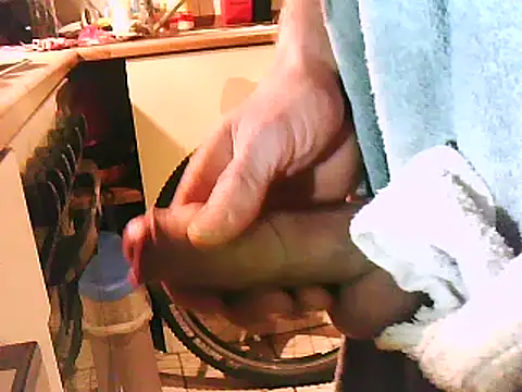 Snapshot of 0815lukas2024 chatting on January 9, 12:03 am 0815lukas2024 online show from January 9, 12:03 am